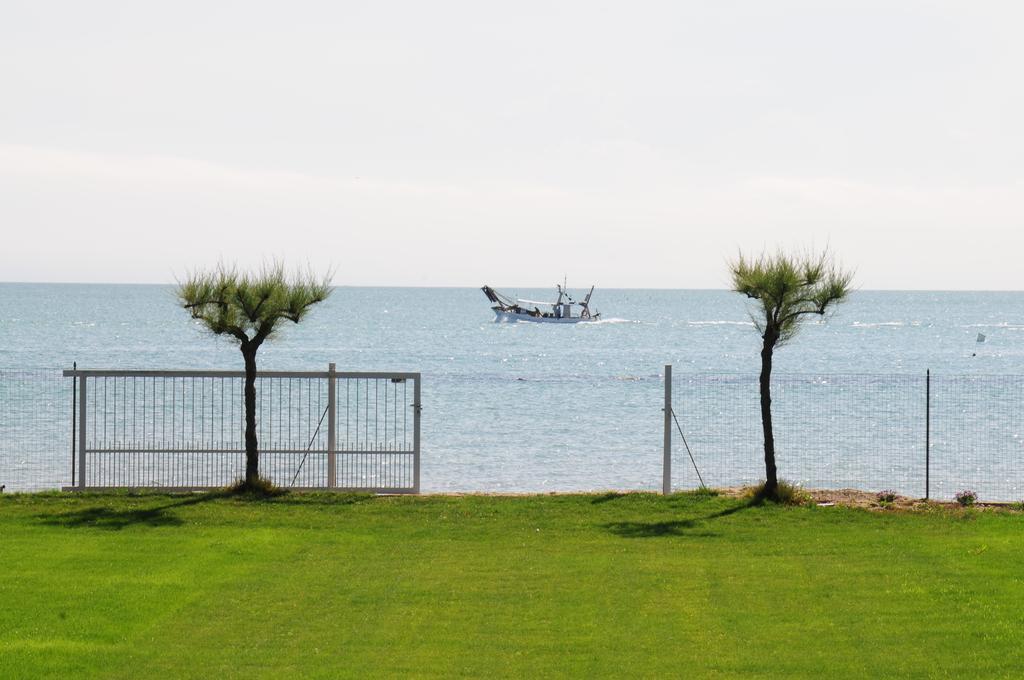 Agriturismo Frontemare 길라노바리도 외부 사진