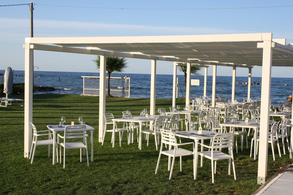 Agriturismo Frontemare 길라노바리도 외부 사진