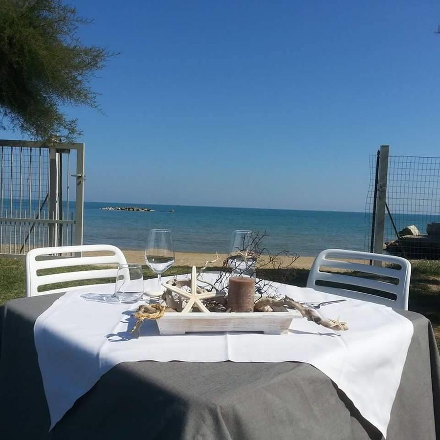 Agriturismo Frontemare 길라노바리도 외부 사진